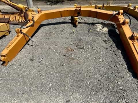 USED D7E ANGLE BLADE (COMPLETE )            MQ image 10