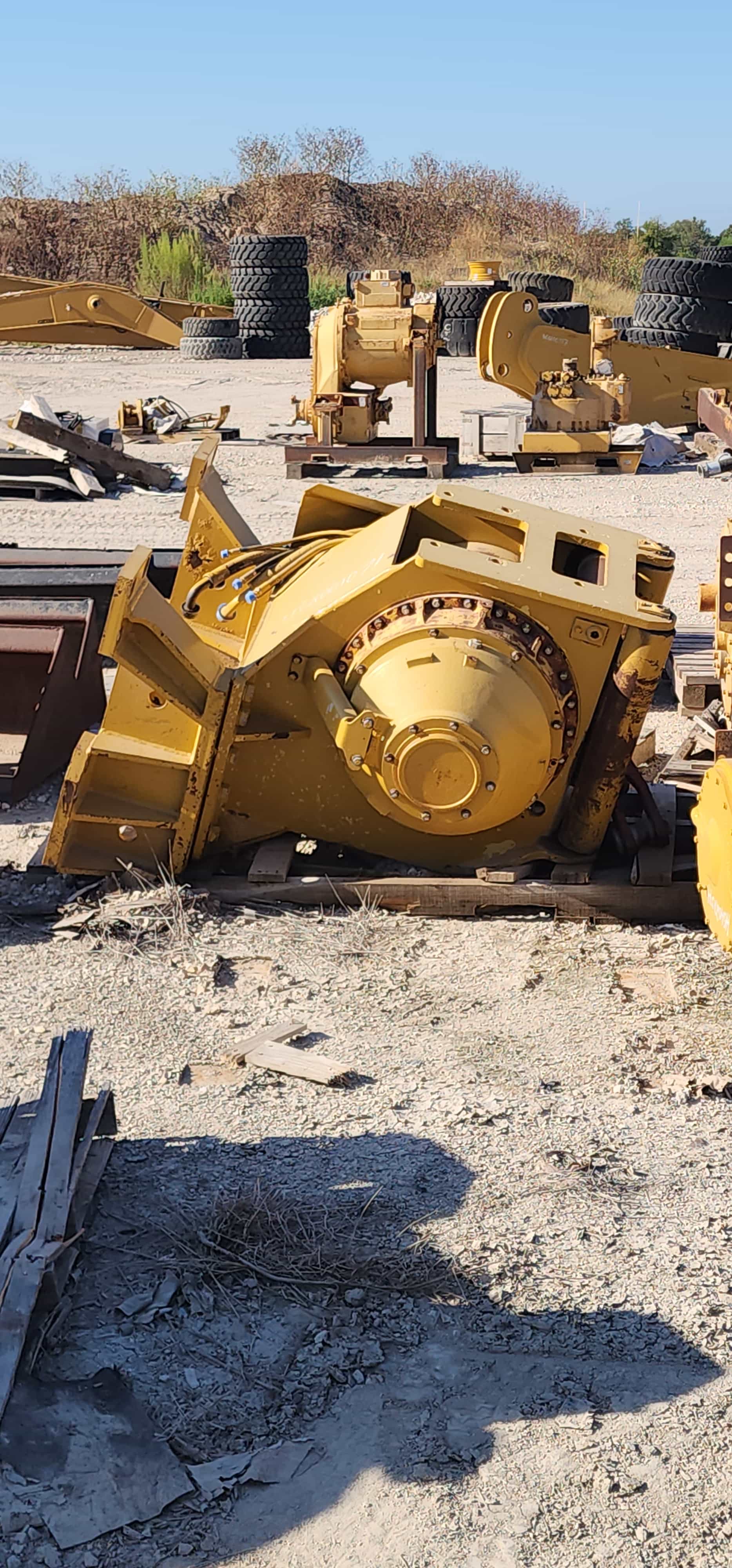 USED PACCAR PA140VS WINCH FOR D8T             MQ image 5