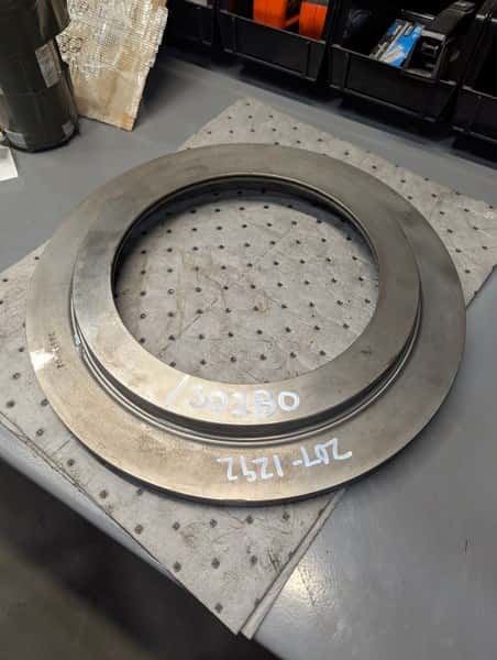 Piston image