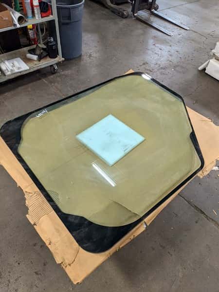 Glass-front image