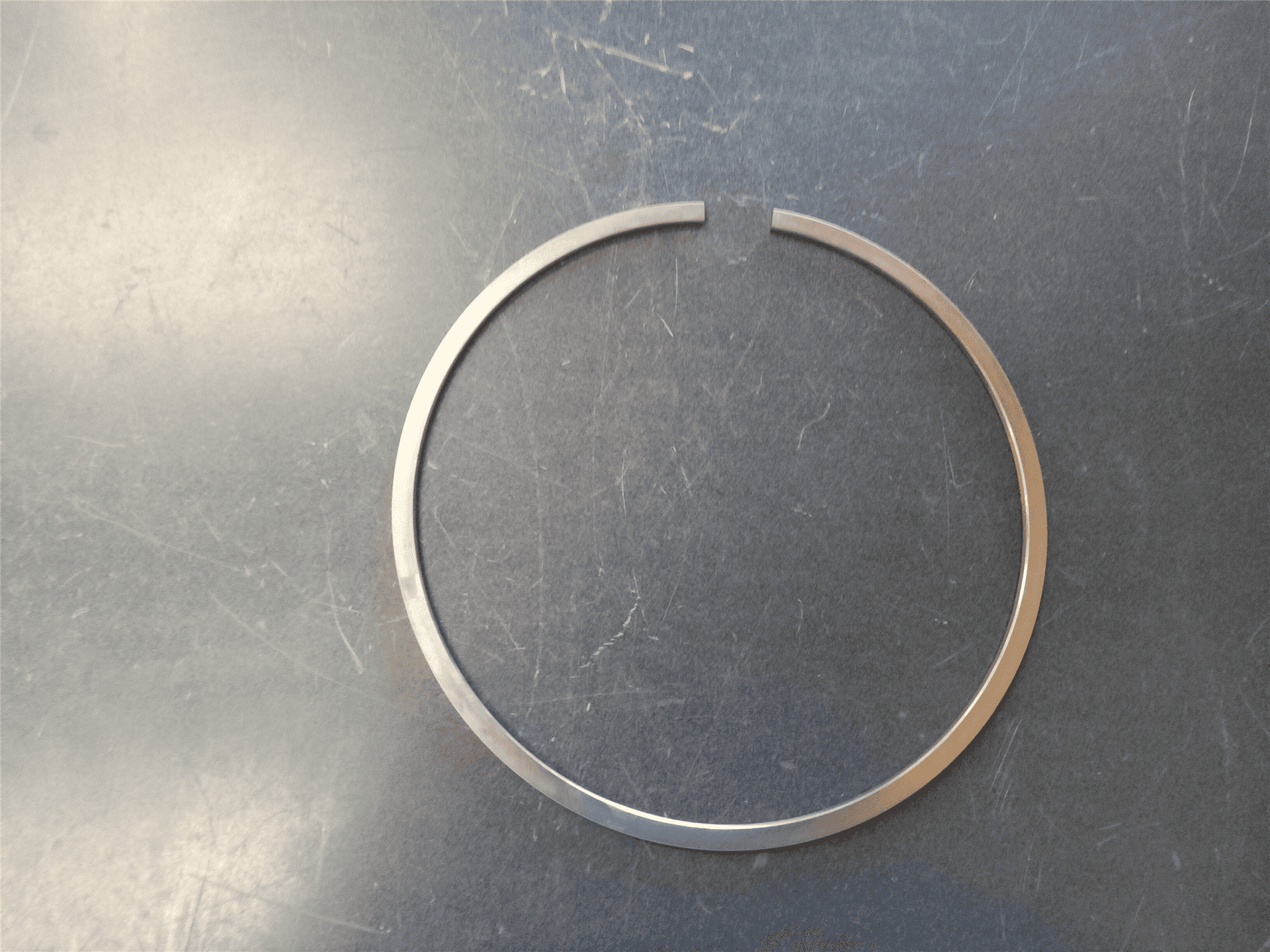 NEW RING PISTON image