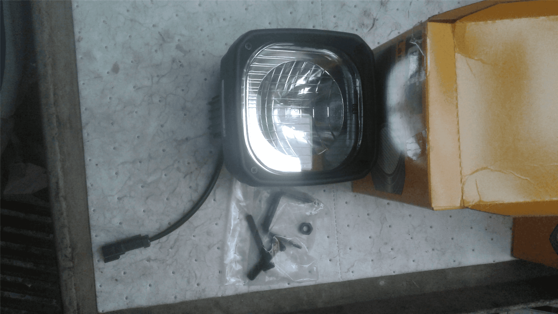NEW LAMP GP-HEAD image