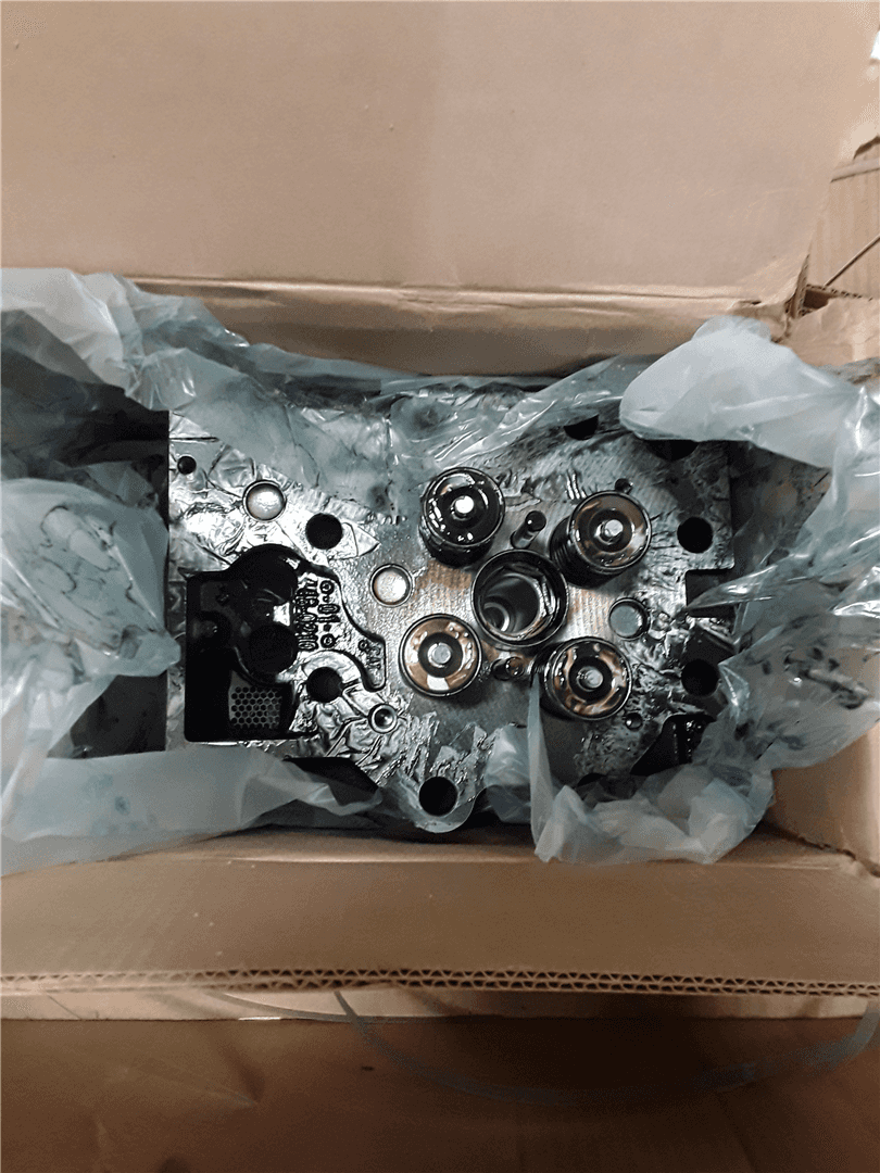 NEW CYLINDER HEAD image