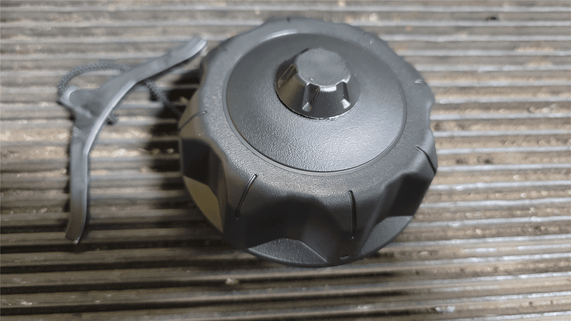 NEW VENTED CAP image