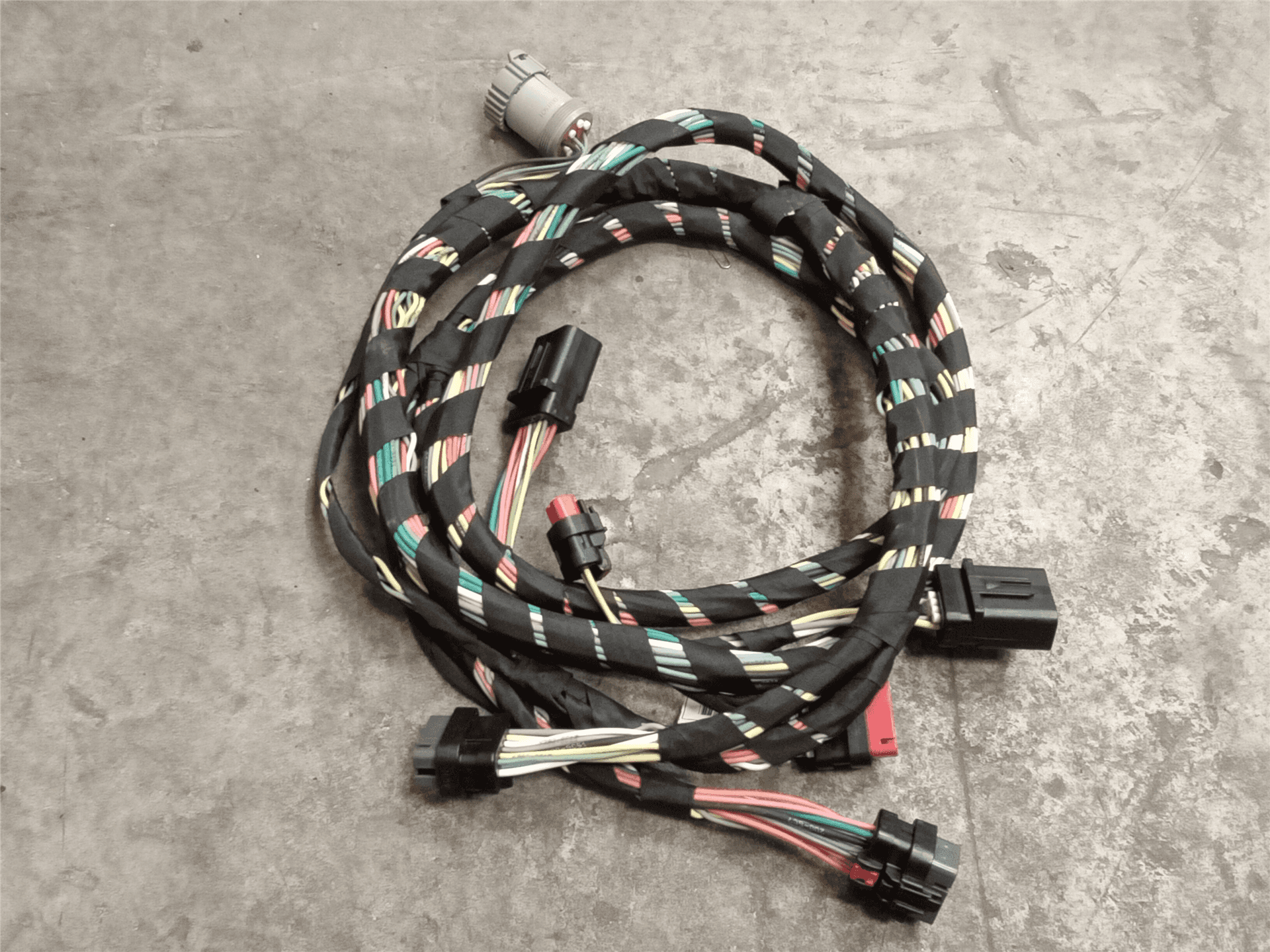 NEW HARNESS AS image