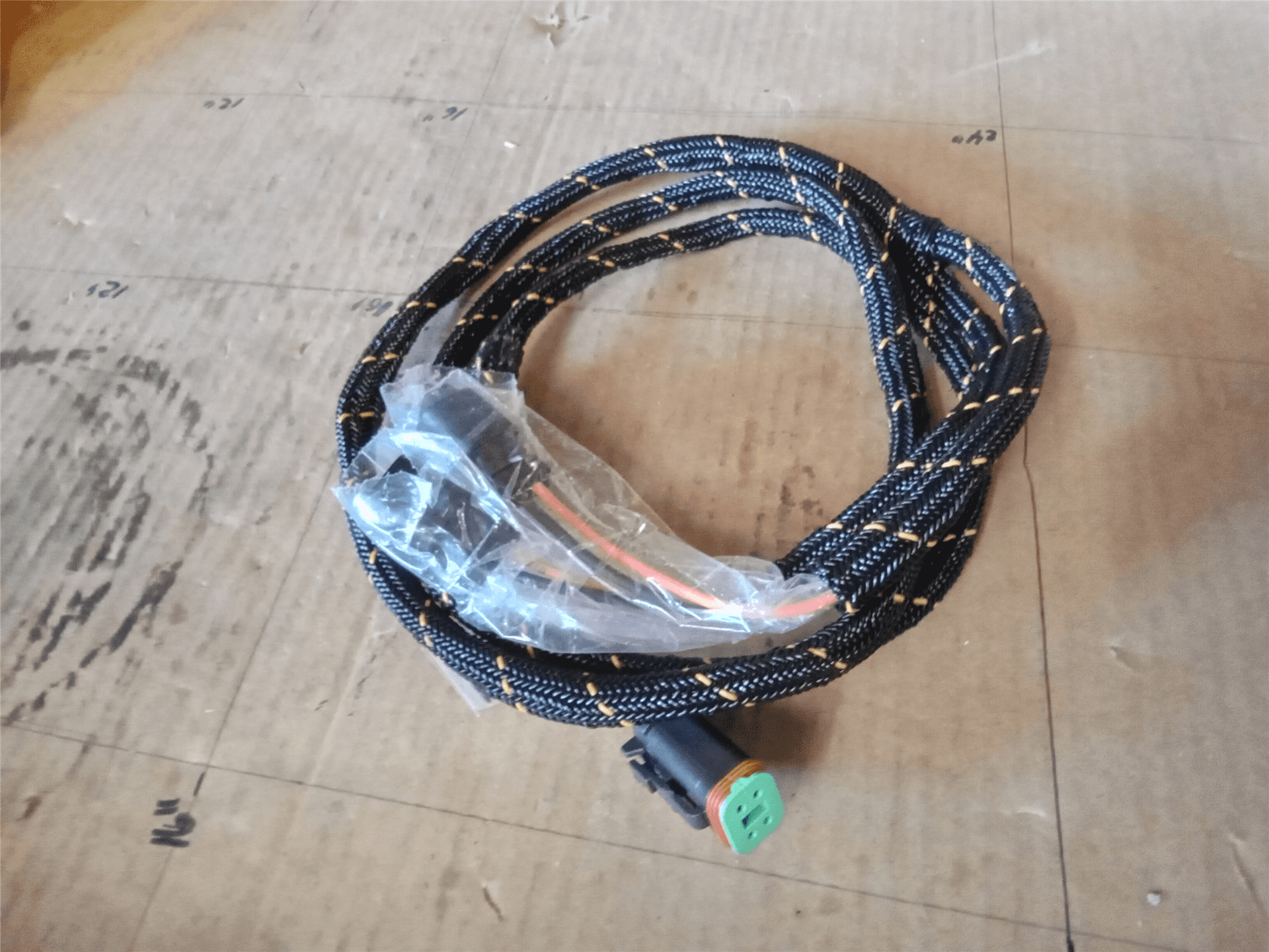NEW HARNESS AS image