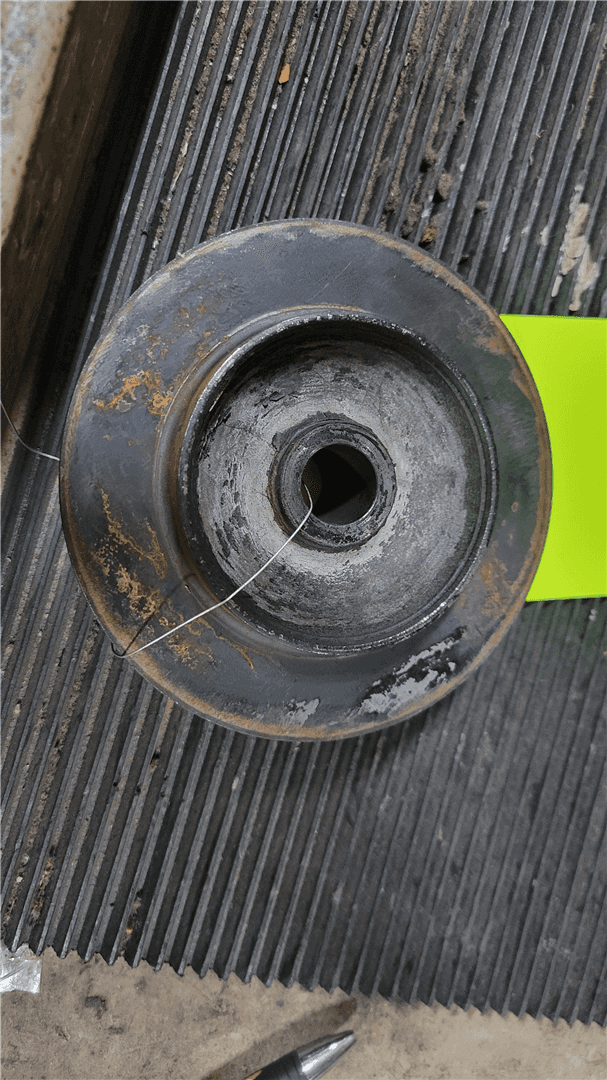 NEW RUBBER MOUNT image