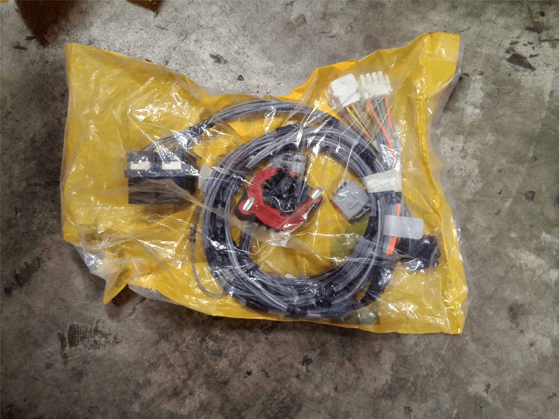 NEW HARNESS AS image