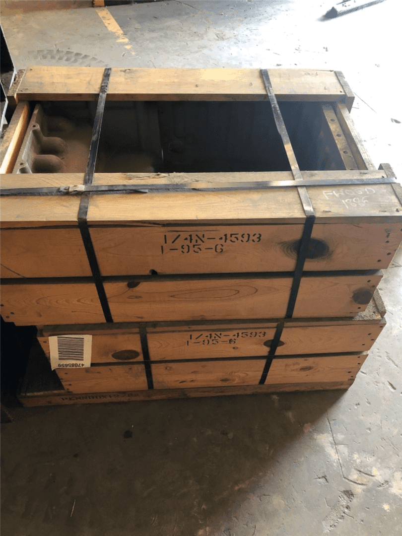 OIL PAN-NEW IN BOX image