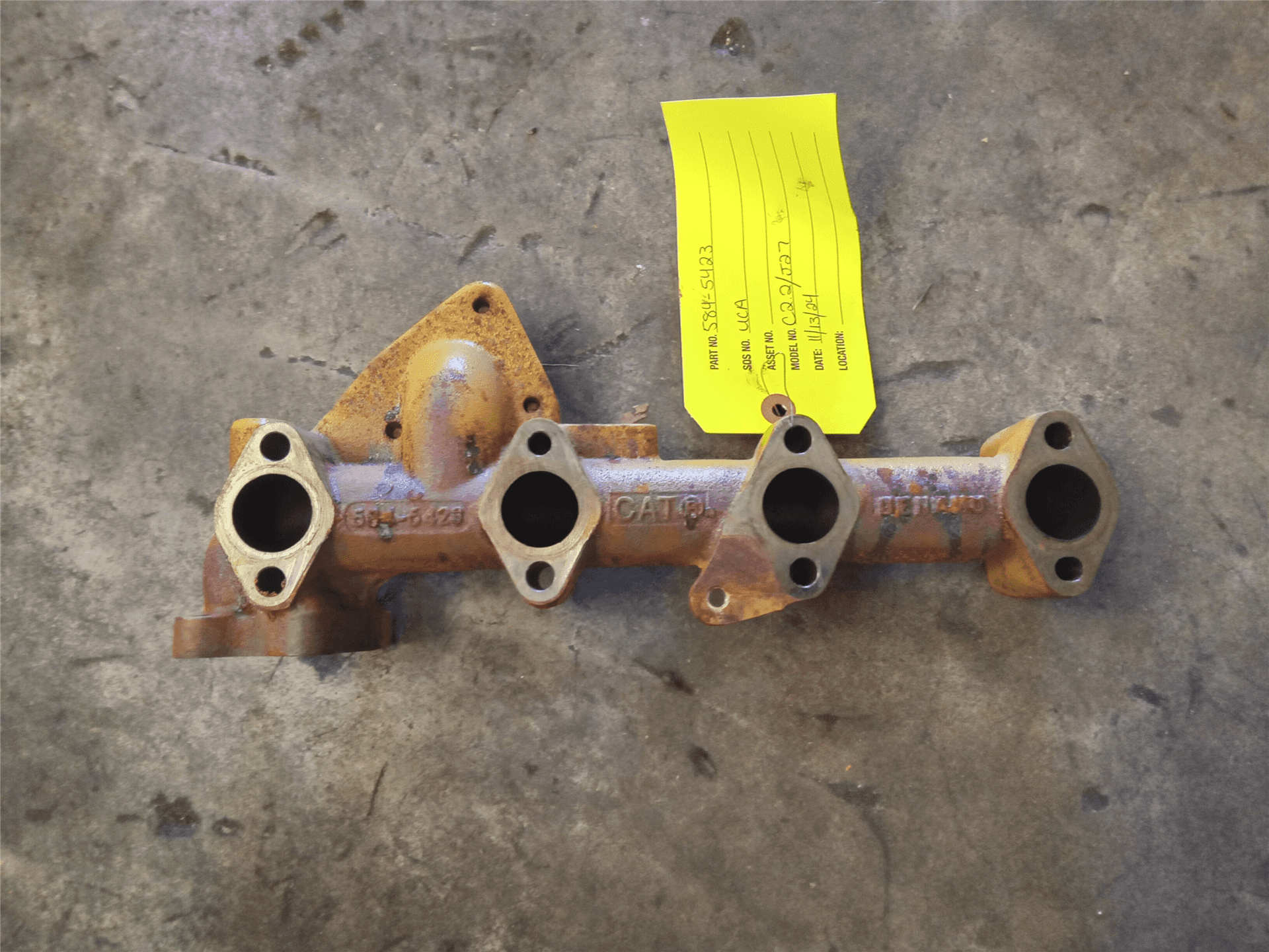 NEW EXHAUST MANIFO image