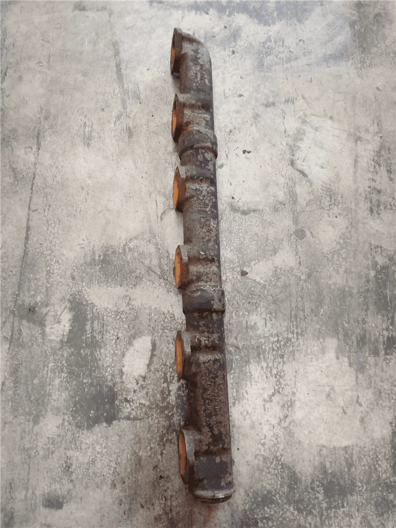 USED EXHAUST MANIF image