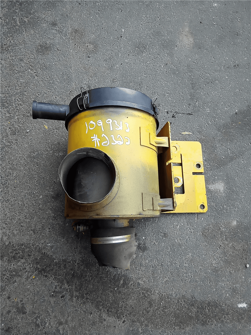 USED AIR CLEANER image