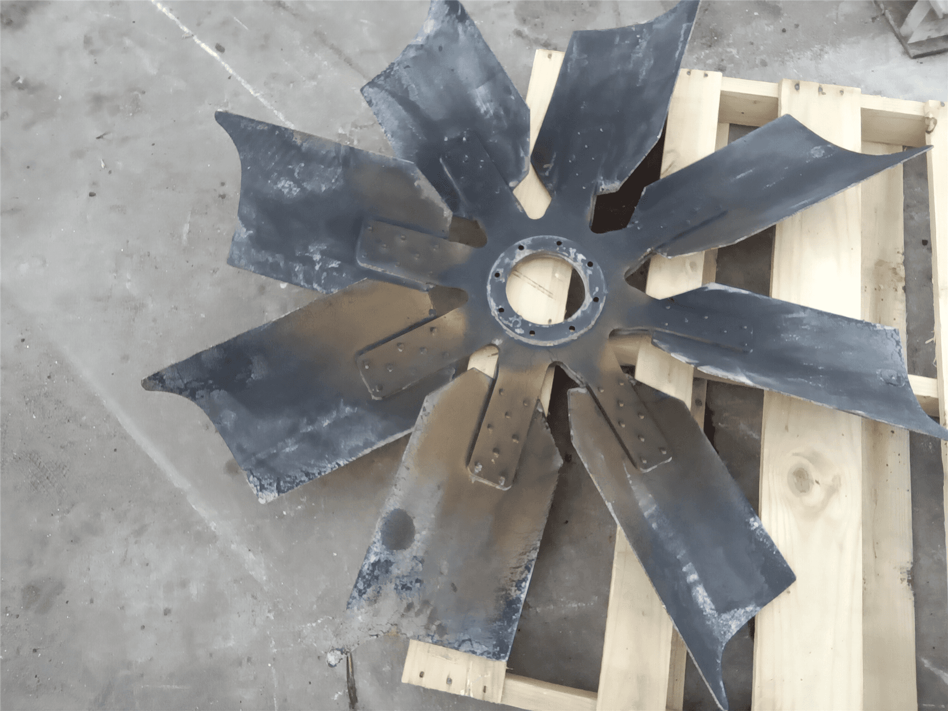 USED SPIDER FAN image