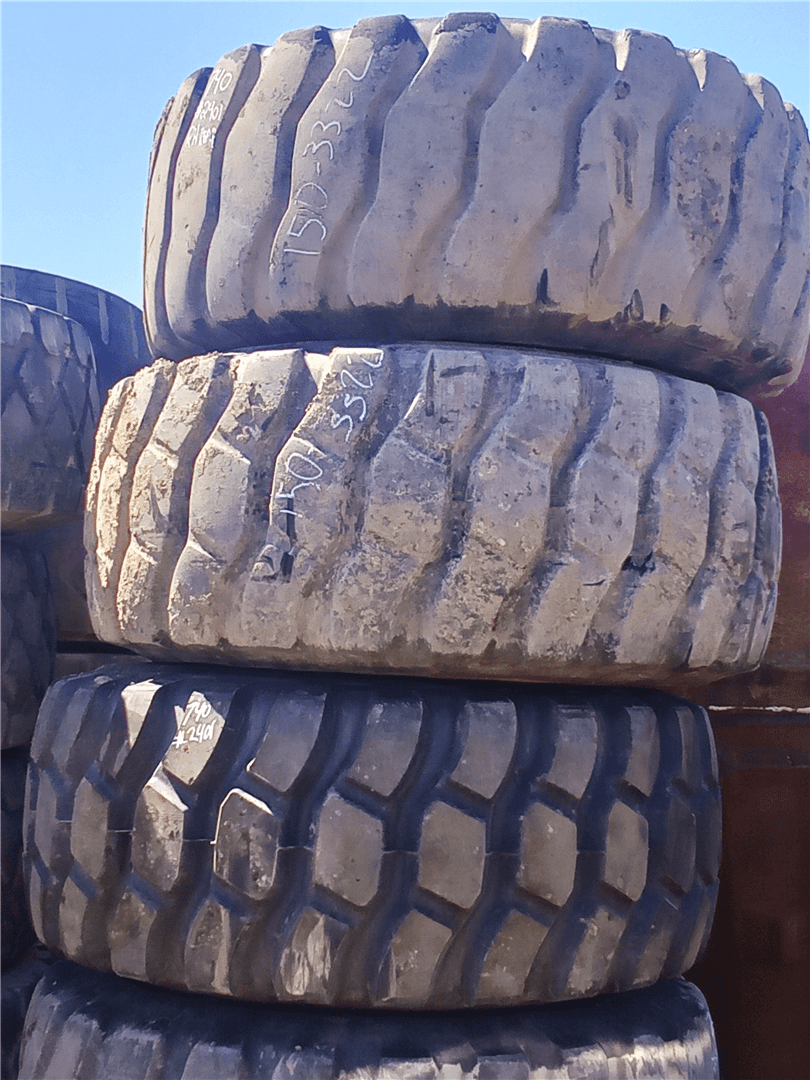 USED TIRE image