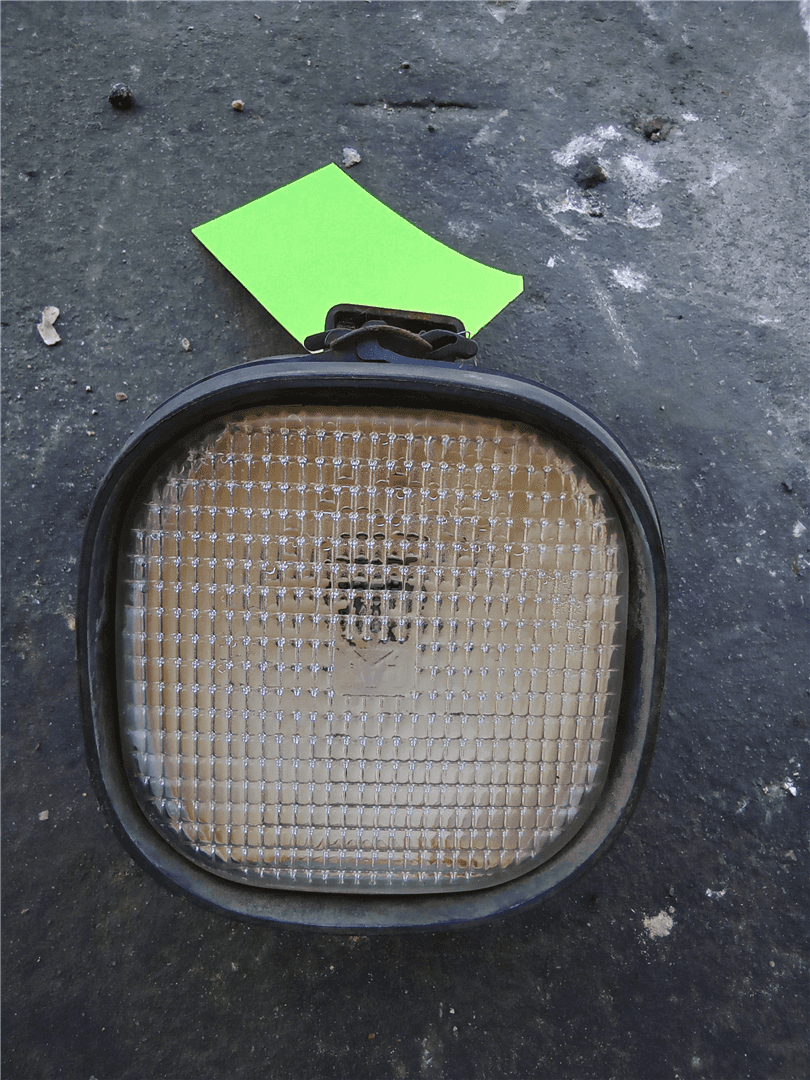 USED FLOOD LAMP image