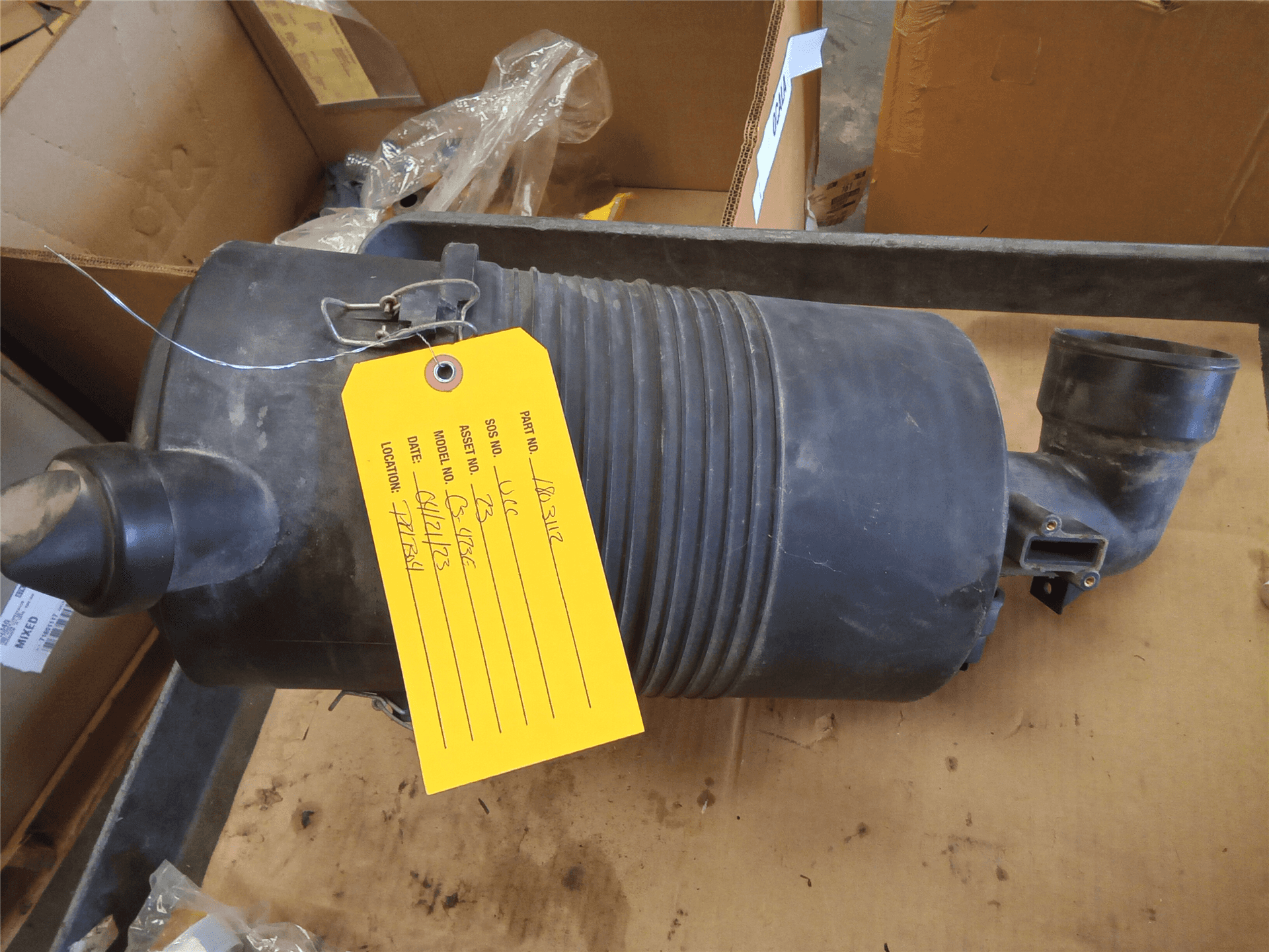USED AIR CLEANER G image