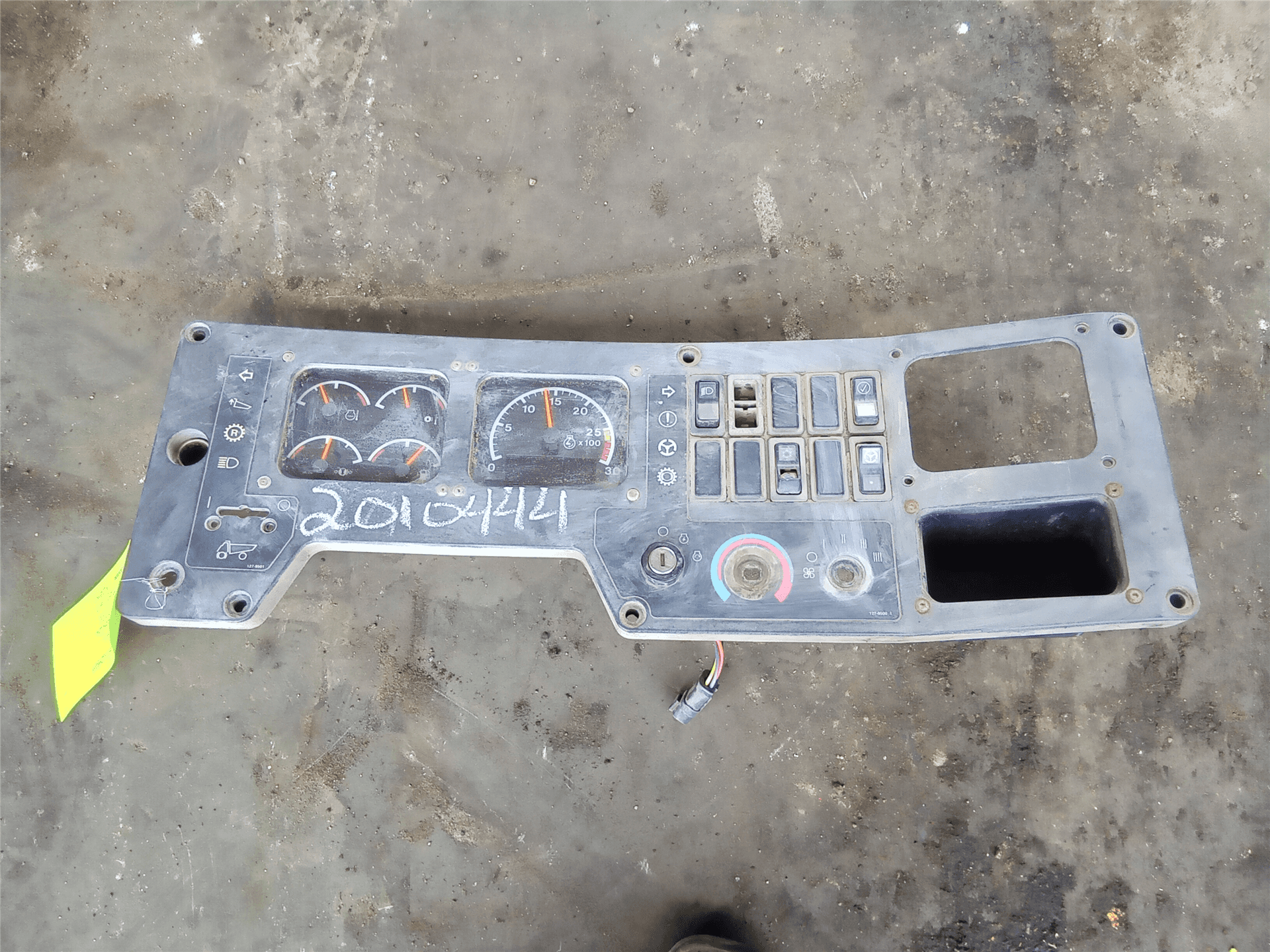 USED INSTRUMENT PA image
