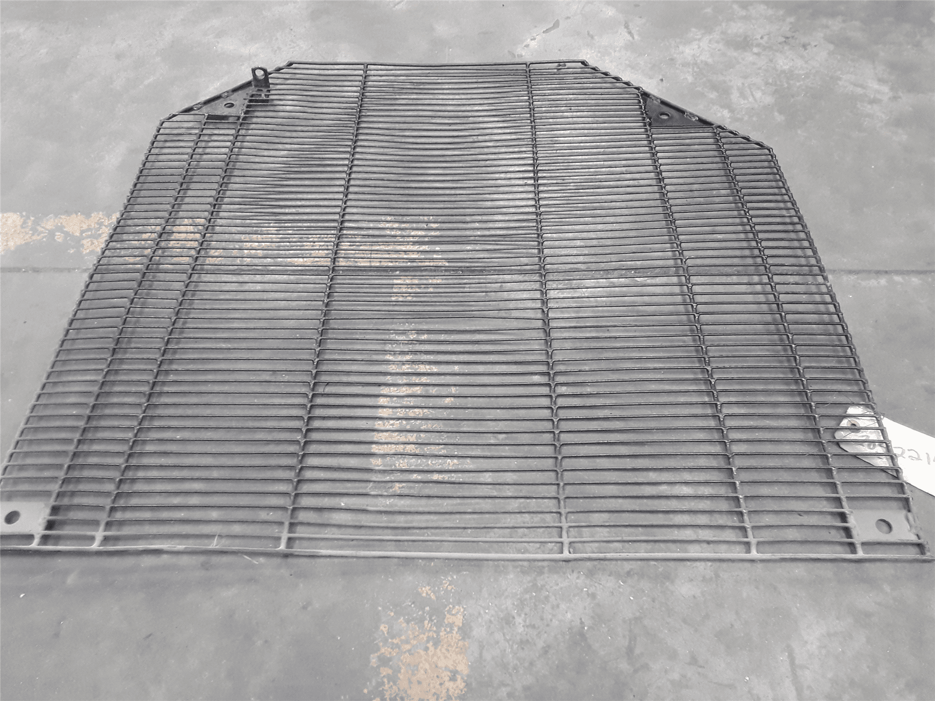 USED GRILL image