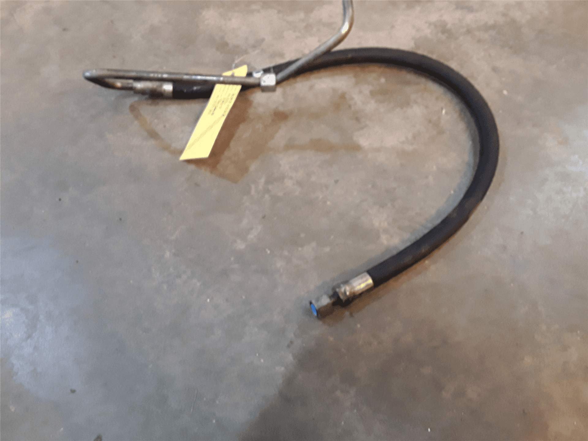 USED HOSE AS. image