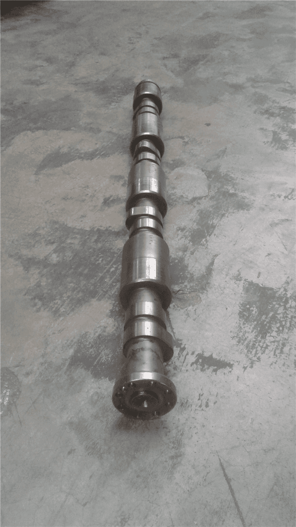 USED CAMSHAFT image
