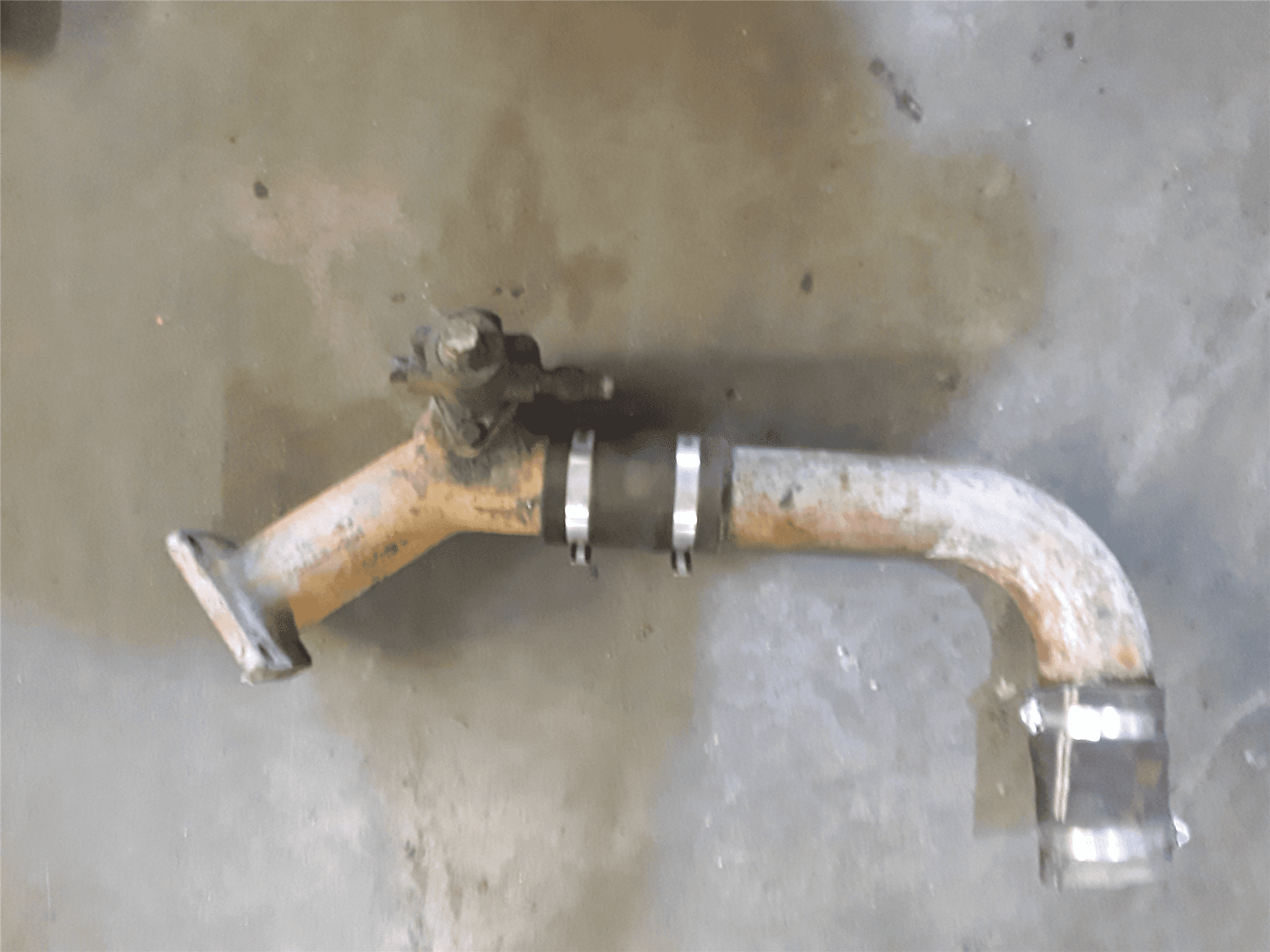 USED TUBE image