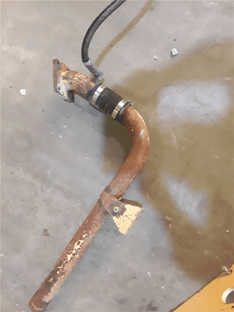 USED TUBE WITH ELB image