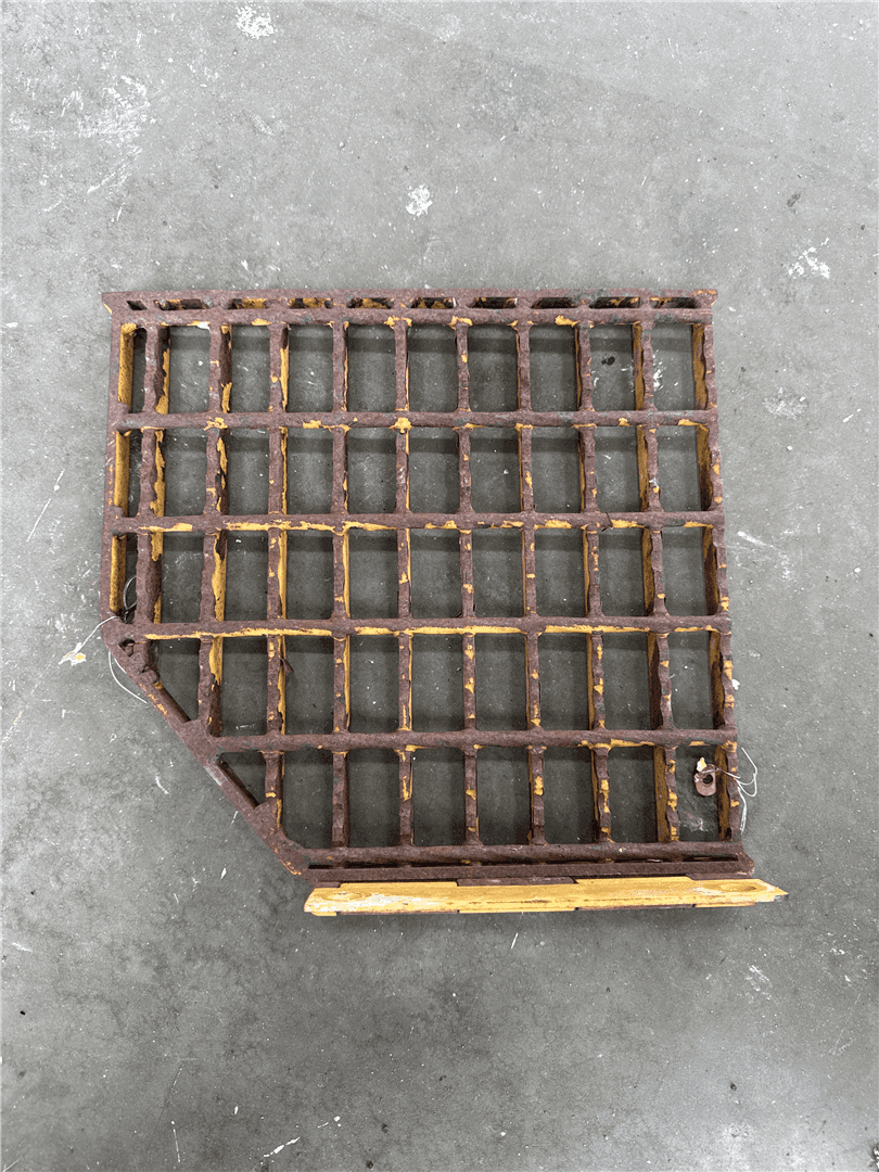 USED HATCH AS image