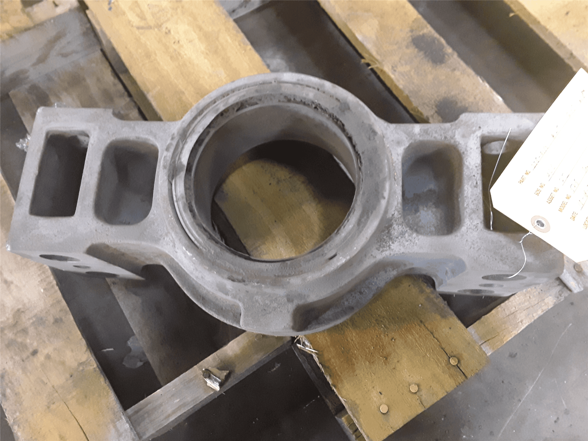 USED TRUNNION SUPP image
