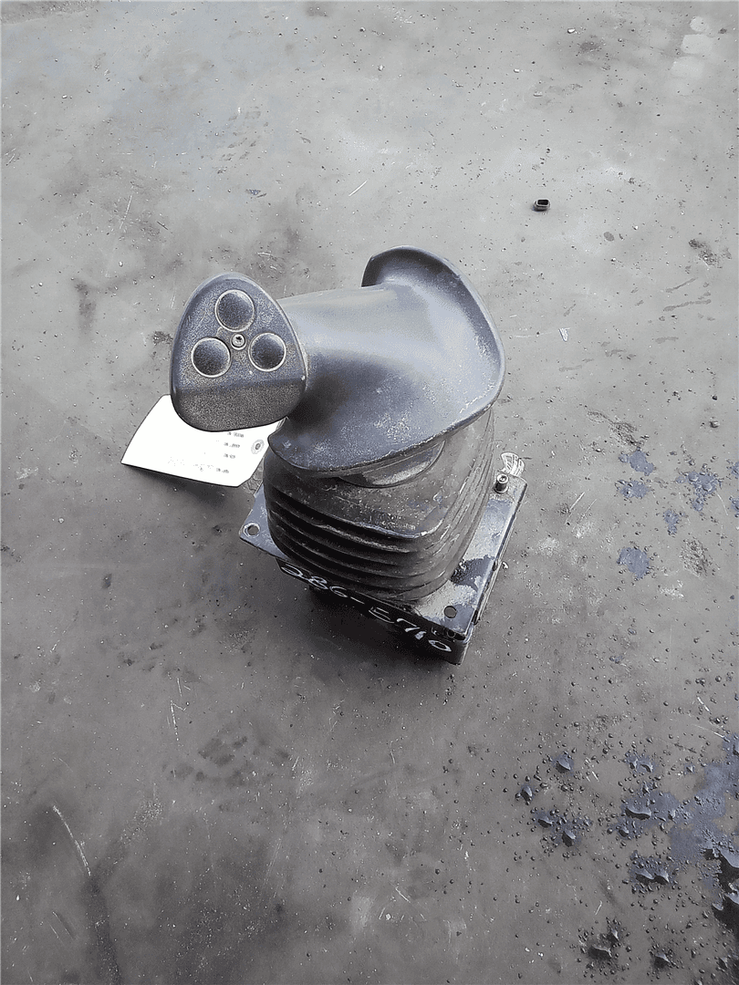 USED JOYSTICK CONT image
