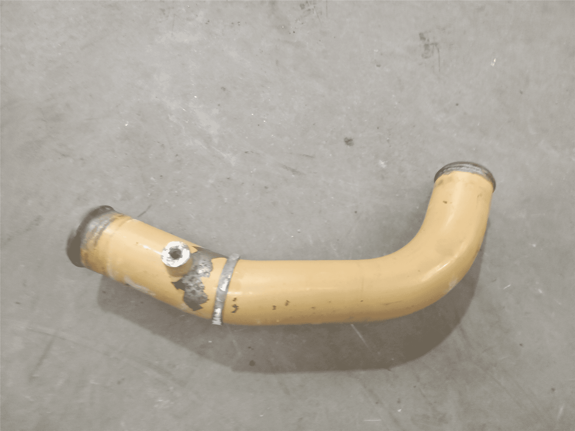 USED TUBE AS image