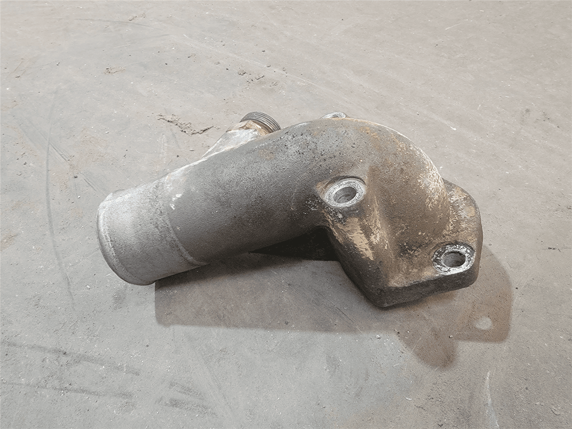 USED ELBOW image