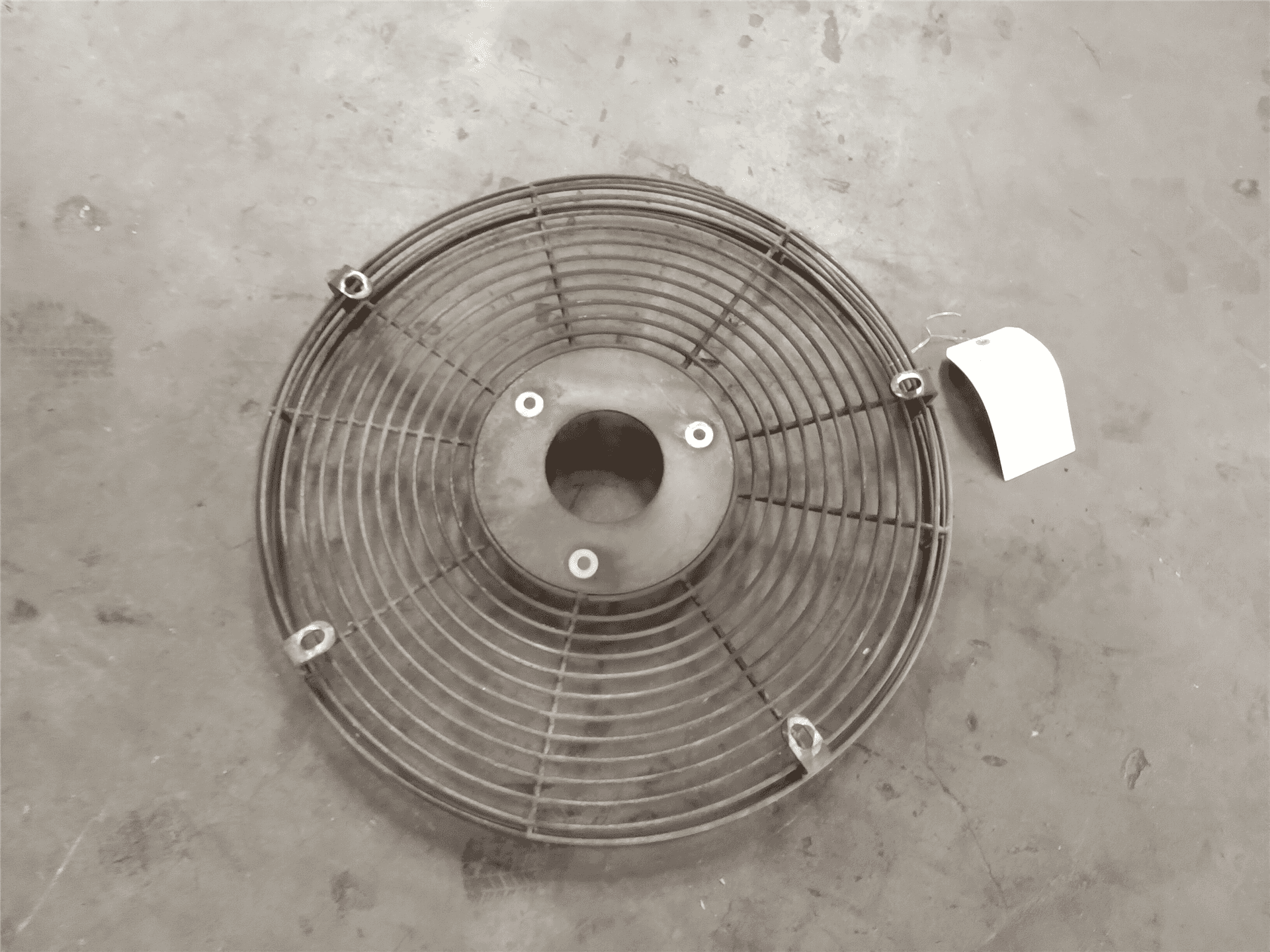 USED FAN GUARD image