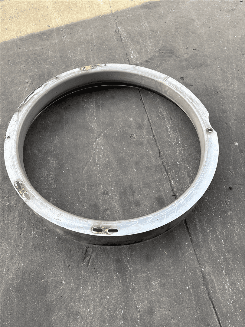 USED METAL SHROUD image