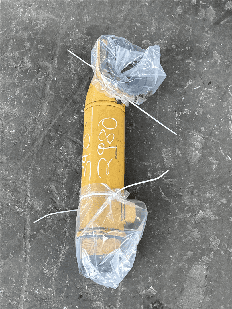 USED PIPE AS image