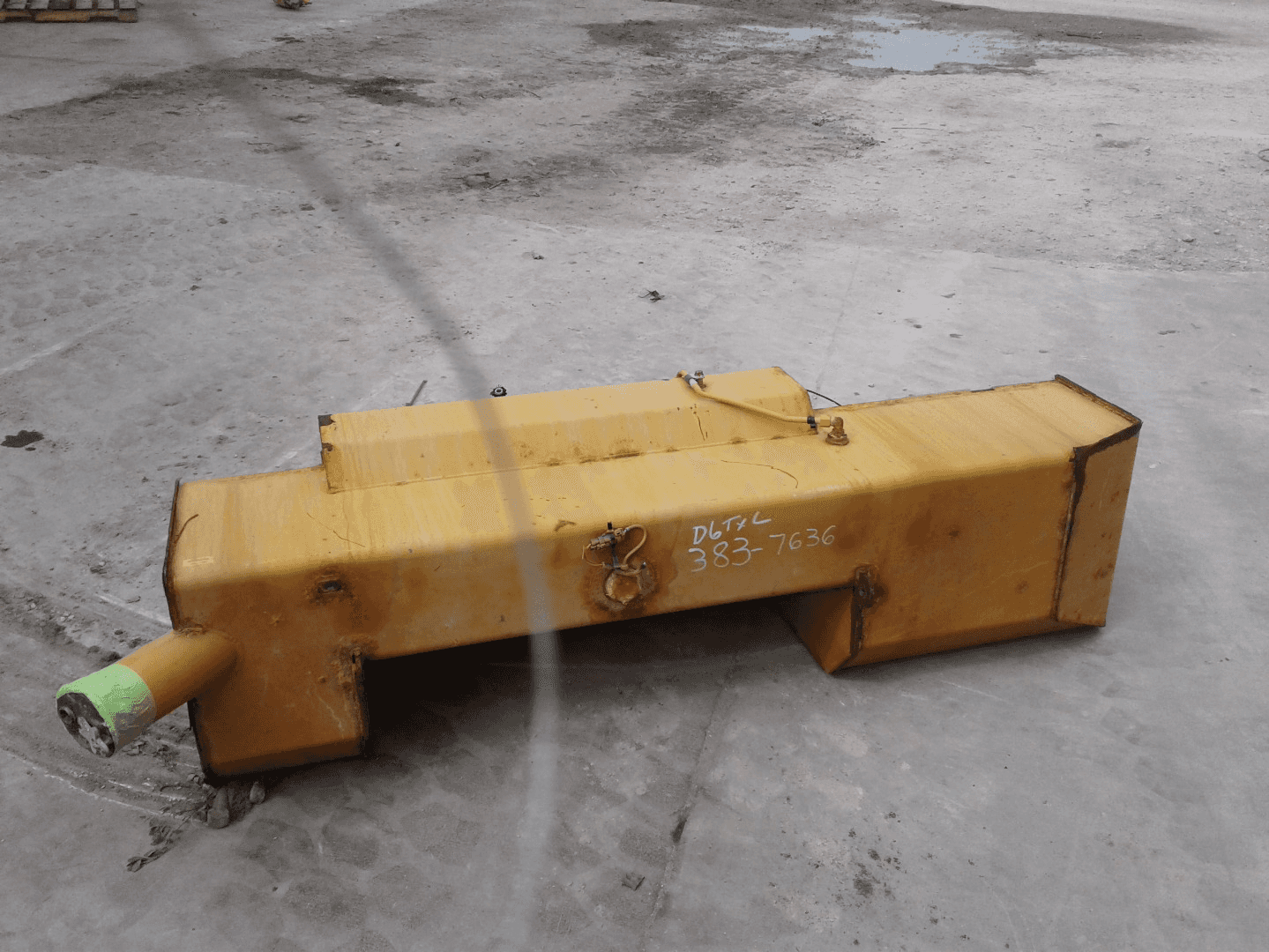 USED FUEL TANK AS image