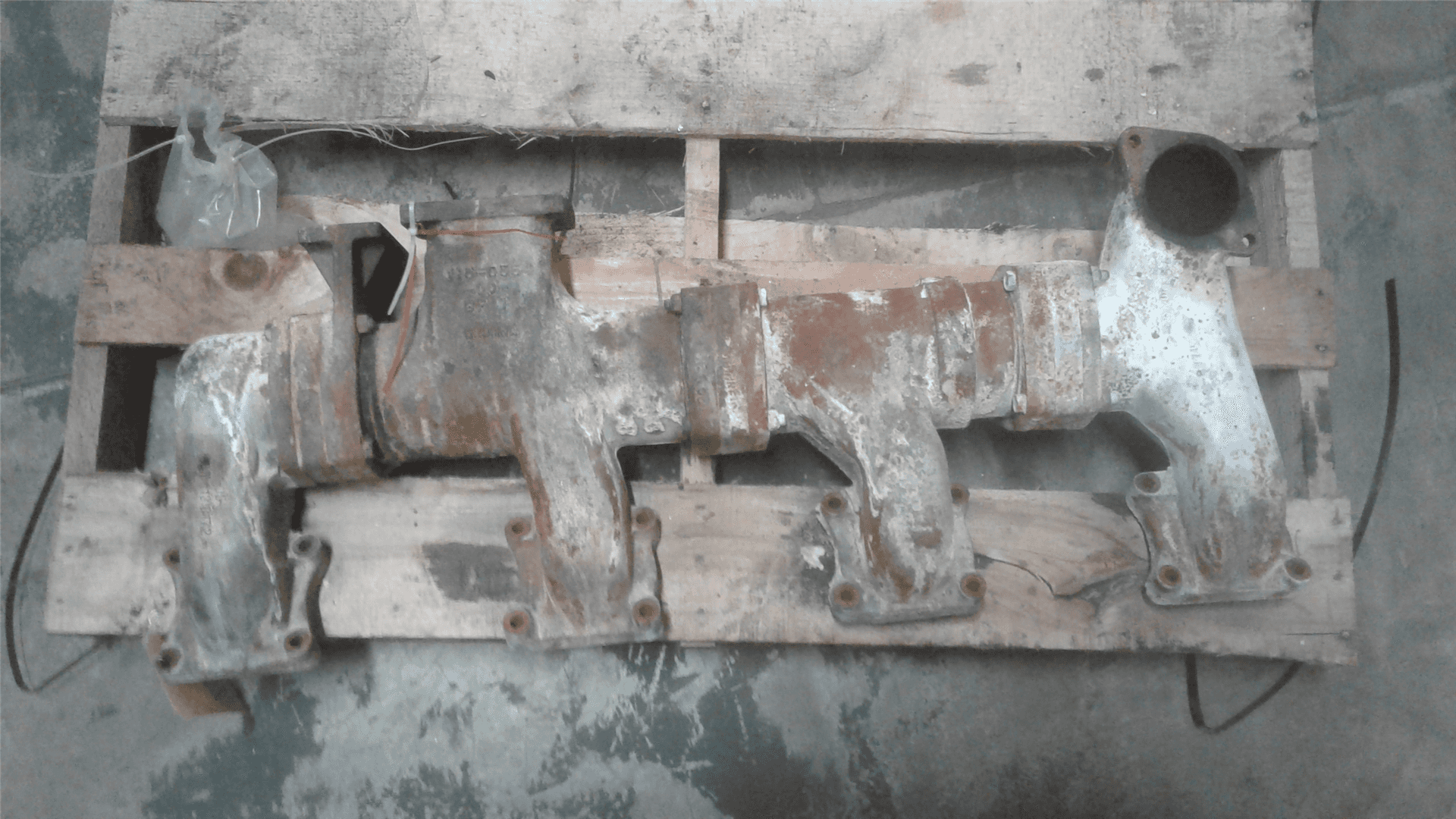 USED MANIFOLD image