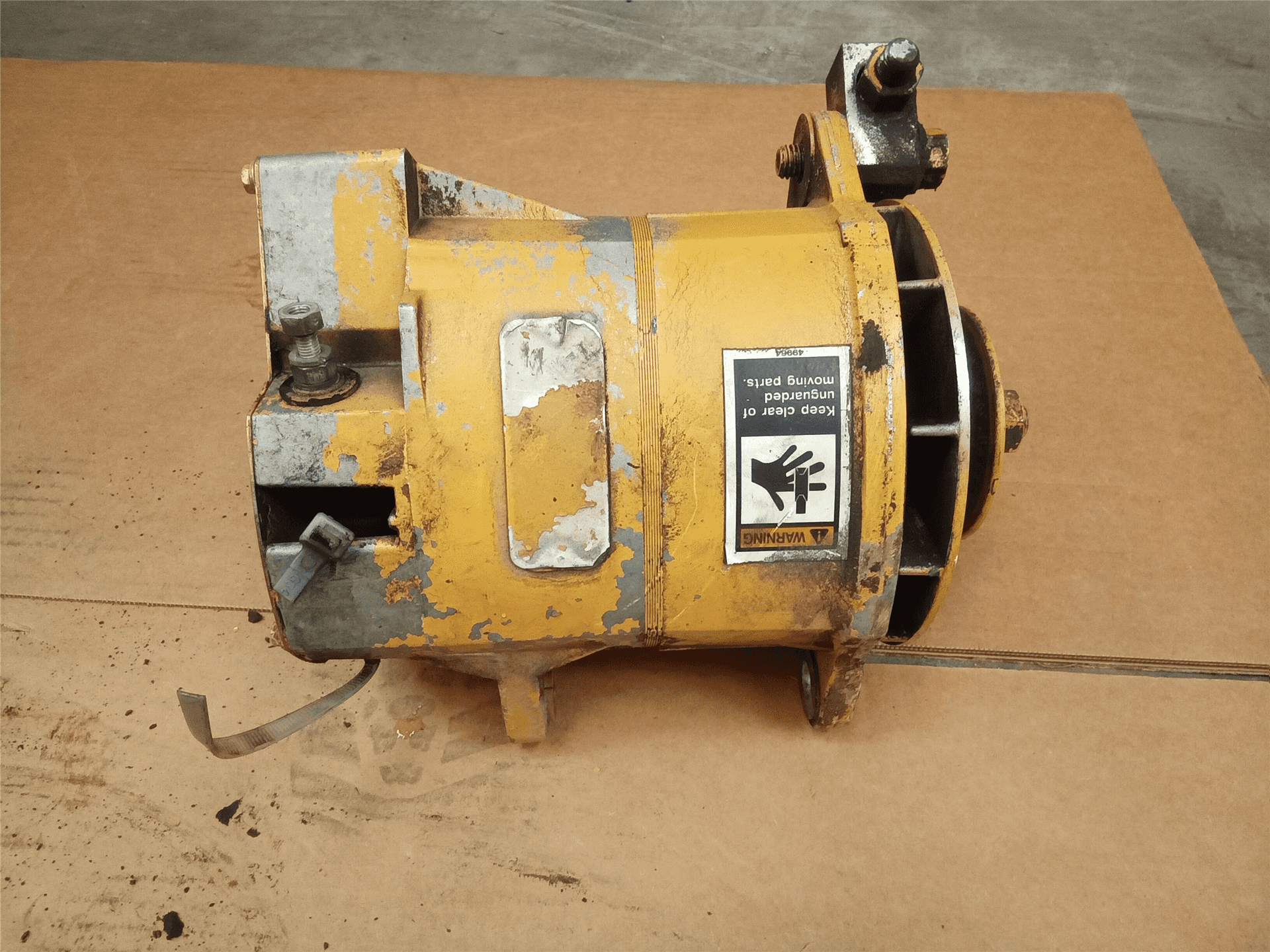 USED ALTERNATOR image