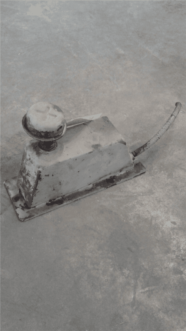 USED LUBE RES image