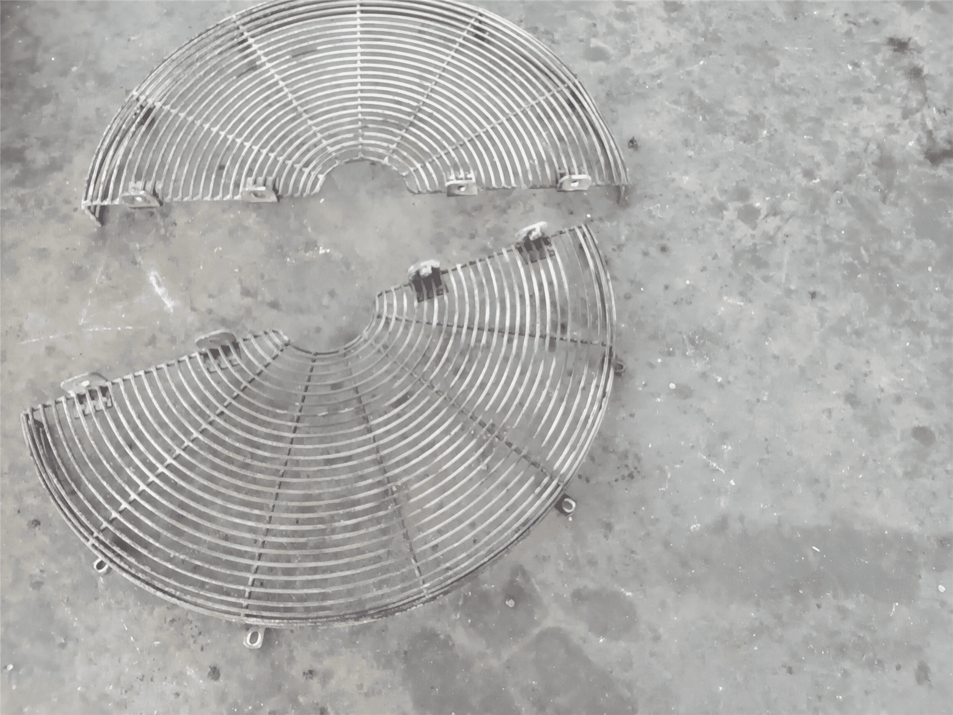 USED FAN GUARD image