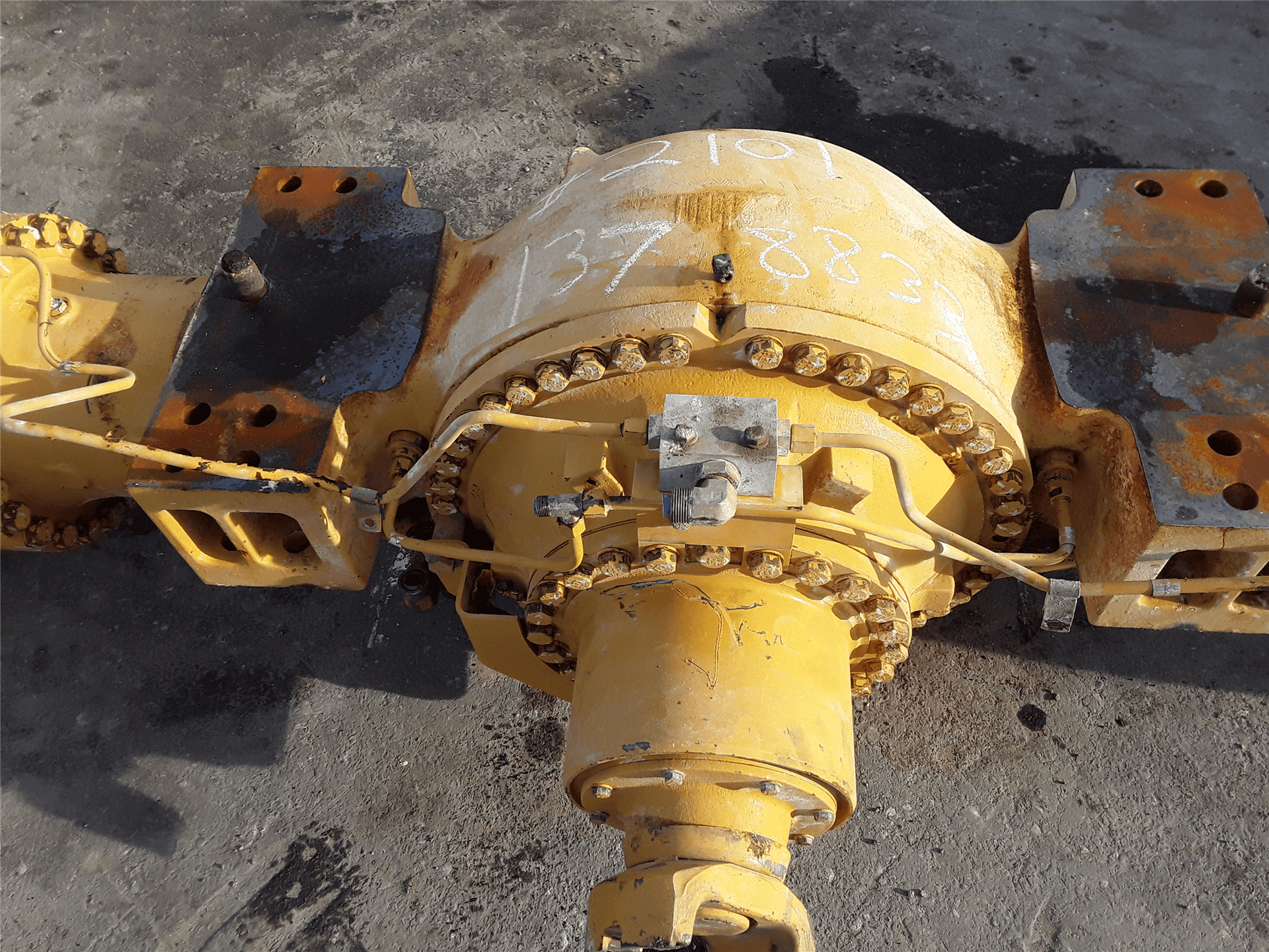 USED AXLE GROUPE W image