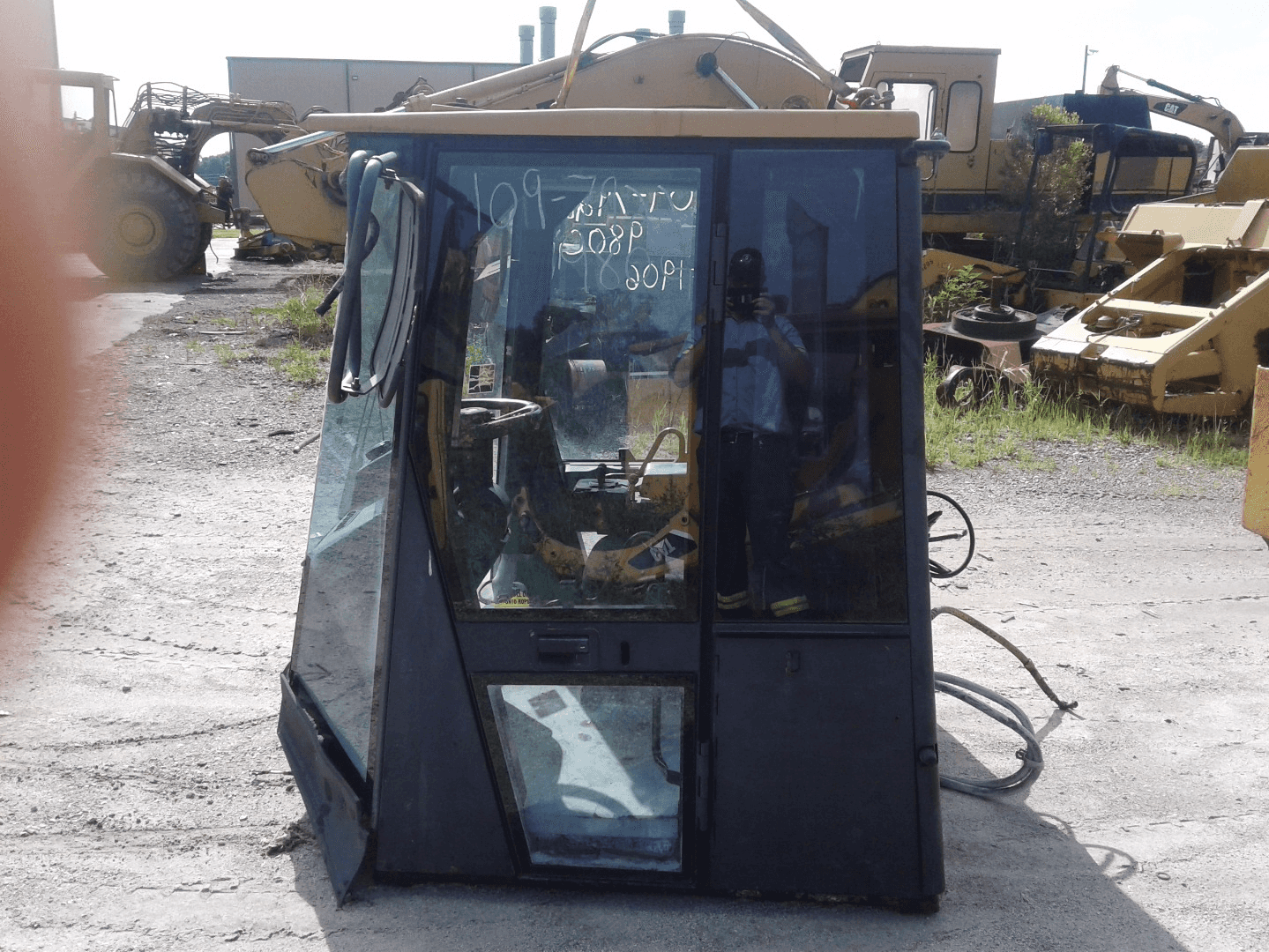 USED CAB image