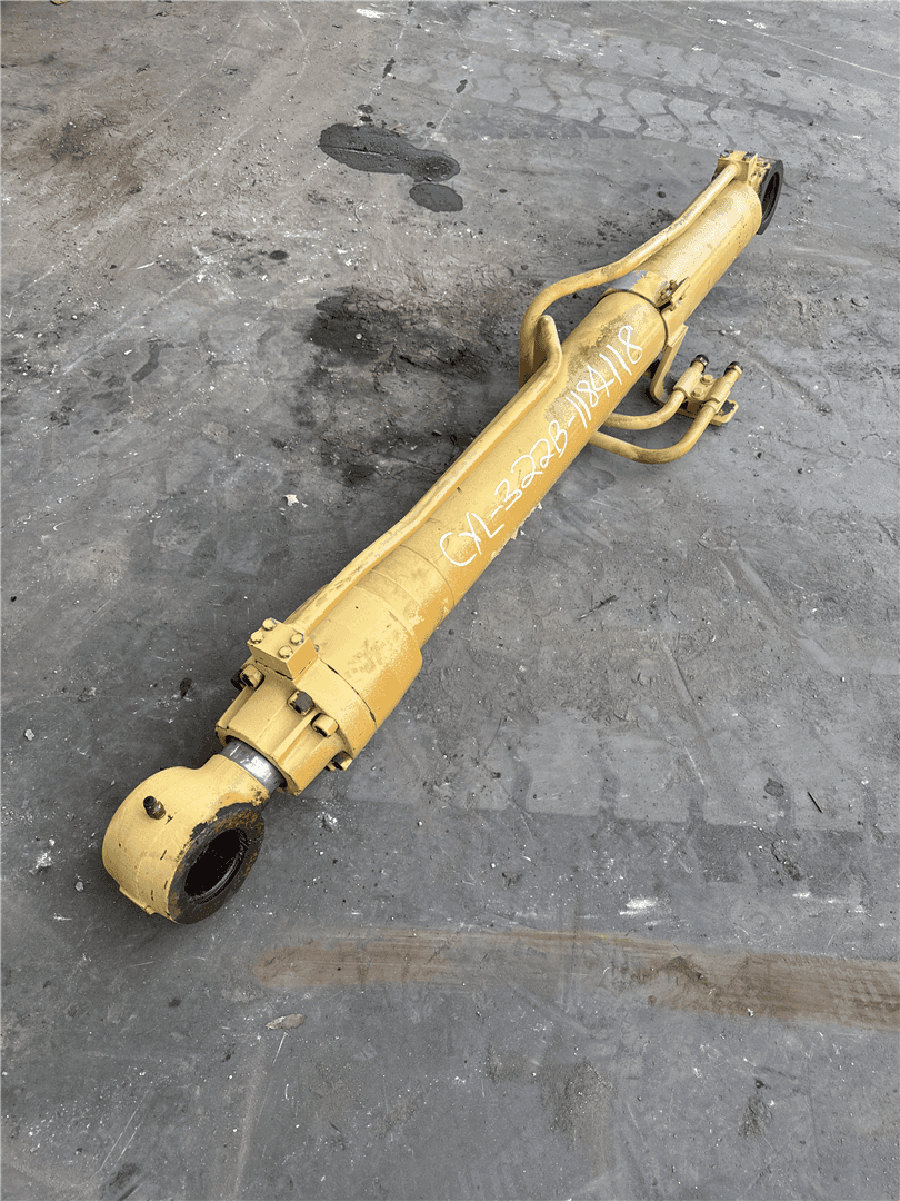 USED BOOM CYLINDER image
