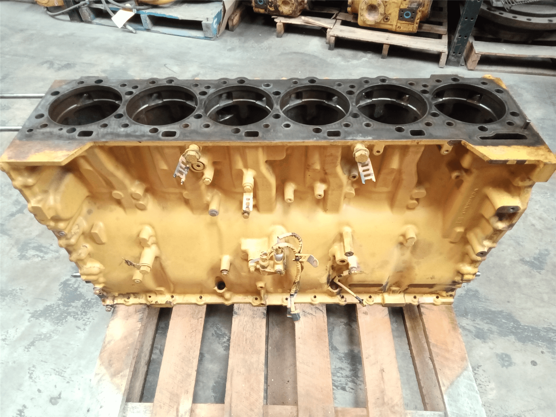 USED BLOCK image