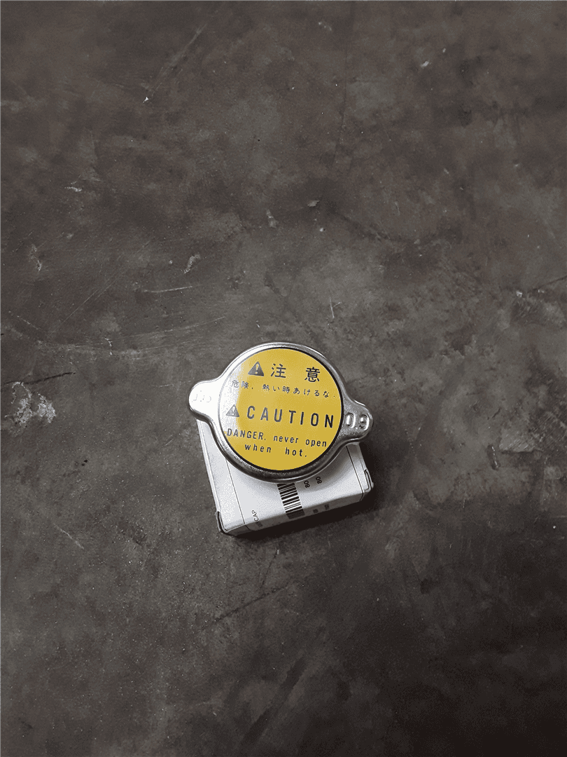 NEW RADIATOR CAP image