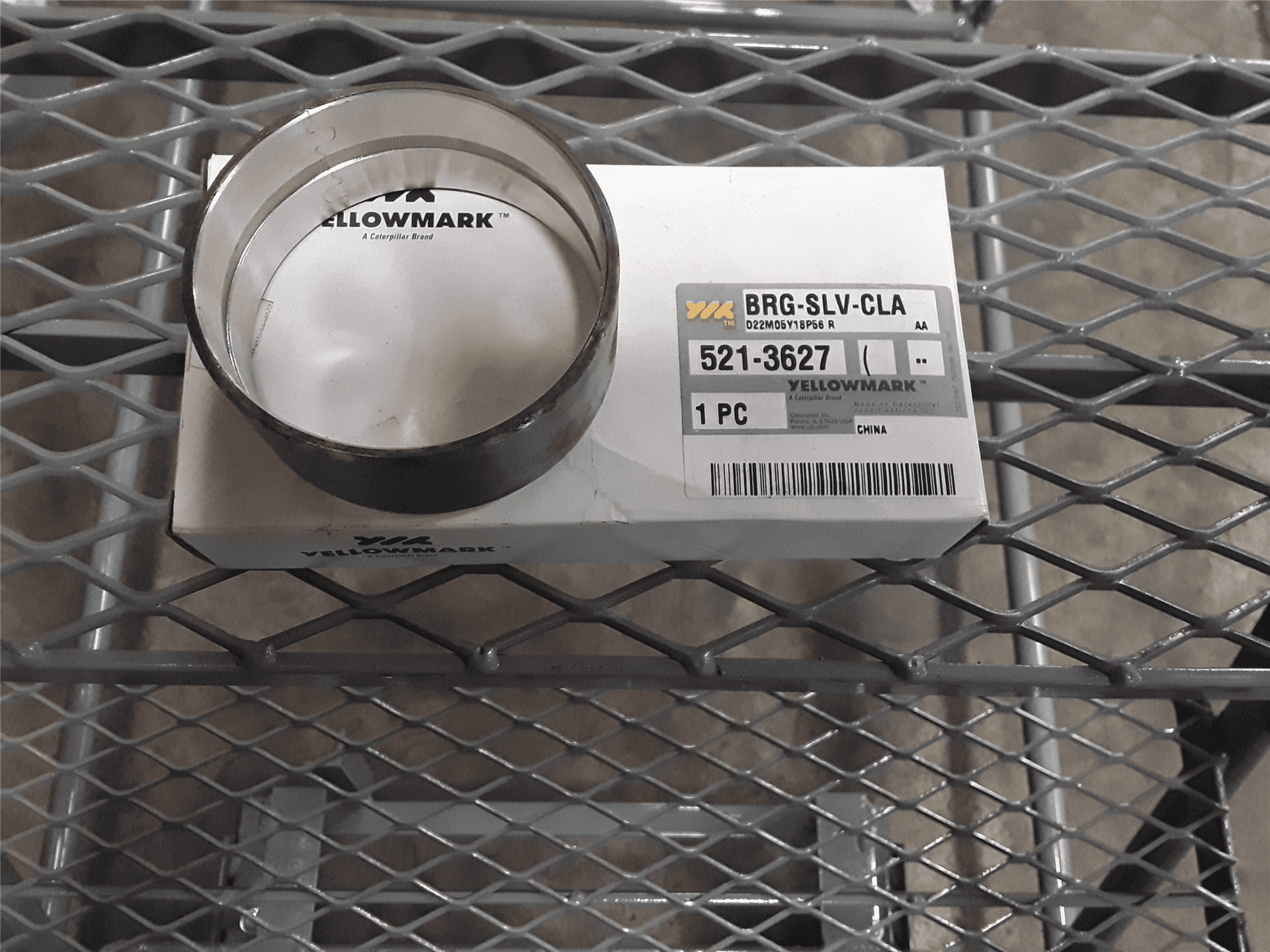 NEW OE CAT BRG-SLV image