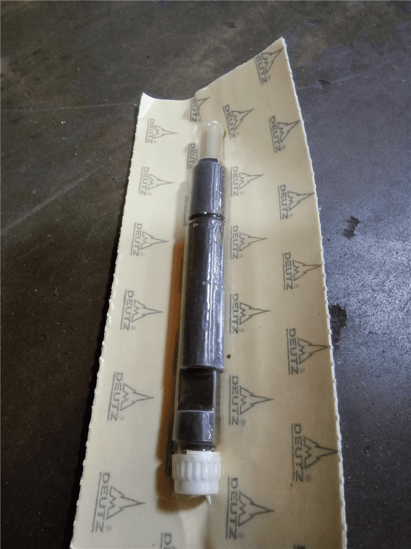 NEW FUEL INJECTOR image