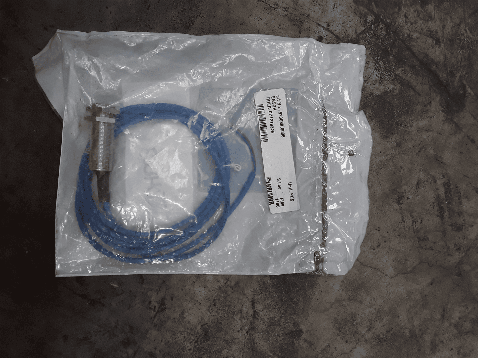 NEW SENSOR, INDUCT image