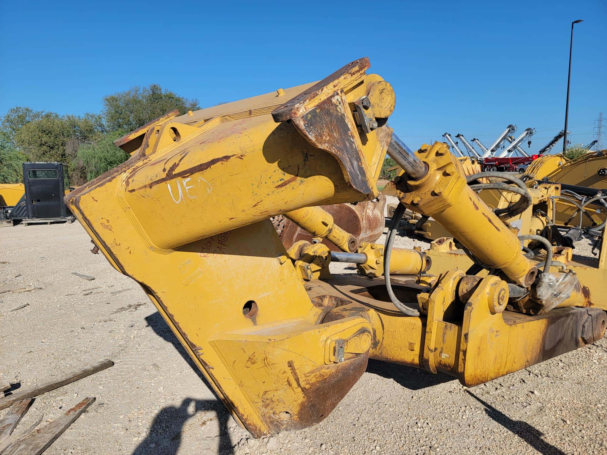 USED SINGLE SHANK RIPPER             MQ image