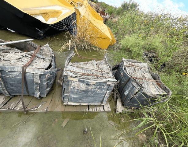 2) SETS OF 836 TIPS / 2 CRATES PER SET          MQ image