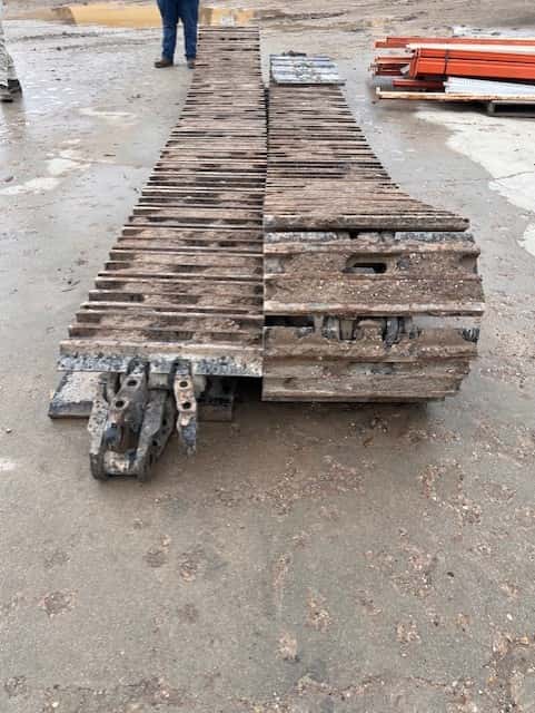 PART # 608-1180 (1 SET OF TRACKS)                     MQ image